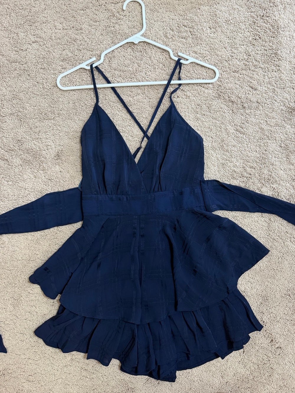 Princess Polly navy blue romper (never worn)